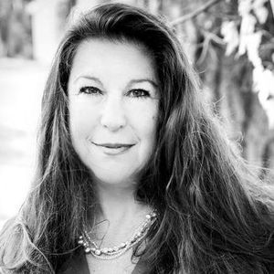 Meet your Posher, Gina